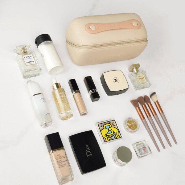 light brown purse