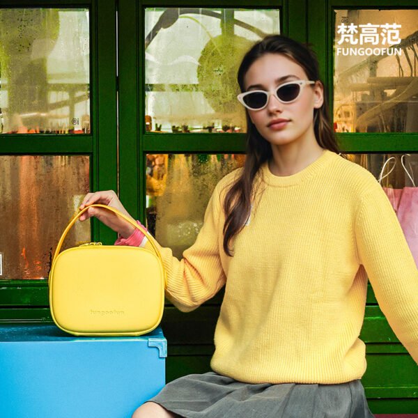 fgf cosmetic mirror bag